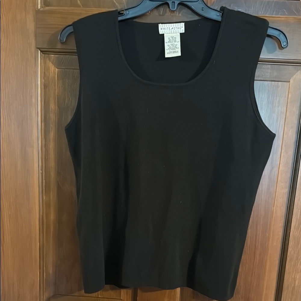 White Stag Ladies sleeveless black knit top shell size XL EUC Vintage 21” across